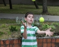 Как научиться жонглировать?